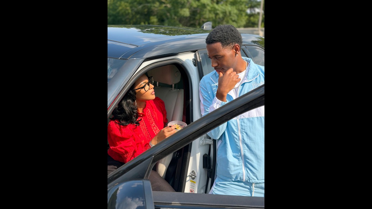 When D’Nisha tells Wayne the vibe she's getting from all the girls