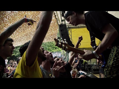 BLOWFUSE - Ripping Out (Multicam) live at Punk Rock Holiday 1.9