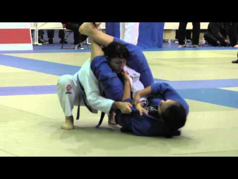 Submission #20: Kayla Reupenny (Relson Gracie) vs Miranda Thompsett (Megaton)