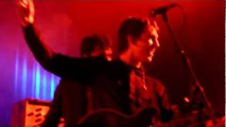 Miles Kane - Woman&#39;s Touch [NEW SONG - Live at Botanique, Brussels - 01-11-2011]