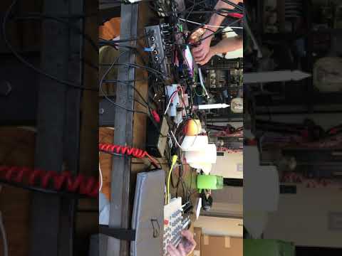 Long Jam, model sample, acid 8, OP-Z, Kordbot, streichfett, hapiNES, Mx-1