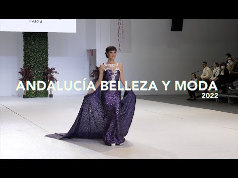 Desfile del diseñador Leo Norma