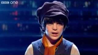 3 Winning Olivers sing Where is love? - I&#39;d do anything