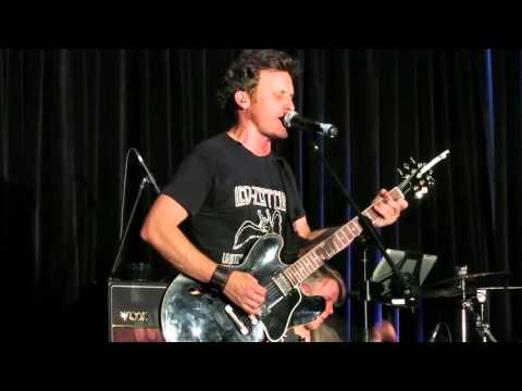 VanCon 2015 Sat Night Special: "Worlds Collide" by Louden Swain