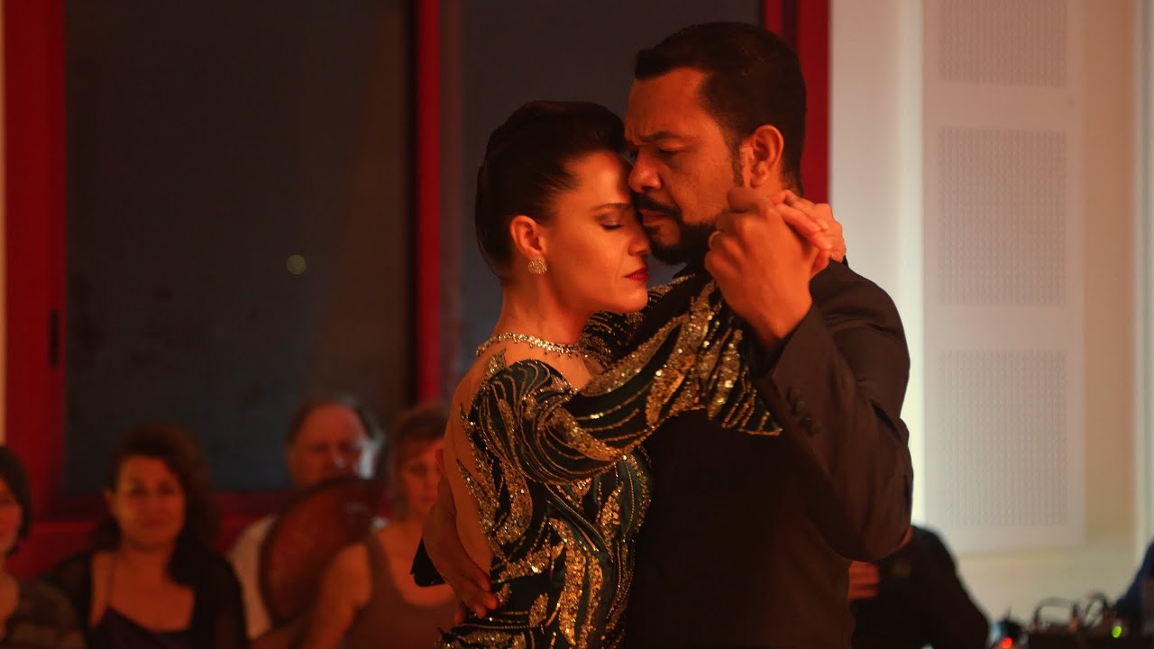 CARLOS & MIRELLA SANTOS DAVID - Tango Show in Dijon, France - 4/4