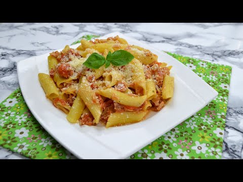 Pasta with tuna and tomatoes - Quick dinner - How to make - Delicious dishes