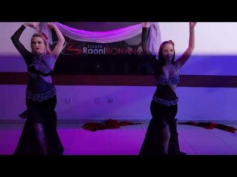 Juliana Nagahara e Rachel Moreno - 3° noite árabe Studio Raoni Bonança