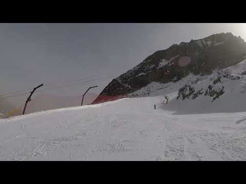 Skiing 2022 in Italy, Presena - long run top to bottom