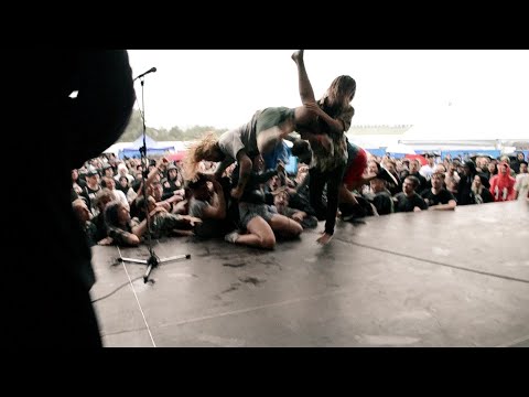 SWAIN (This Routine is Hell) - Howl, live at Fluff Fest 2014