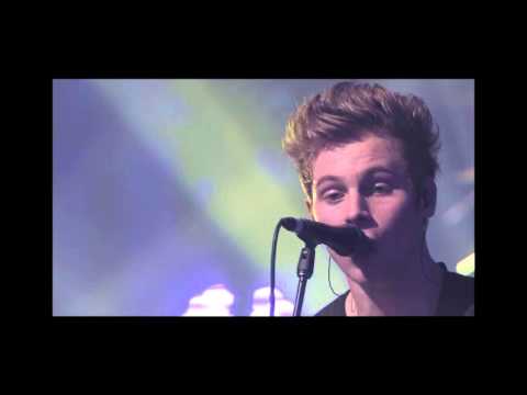 Video thumbnail for Good Girls (Live at iTunes Festival)
