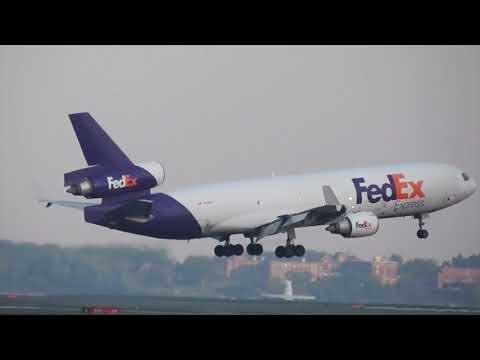 Memorial Day Weekend Plane Watching