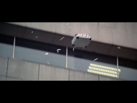 Space Truckers (1996) - Drop The Bomb