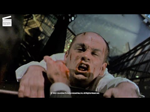 In the Line of Fire: Aim high (HD CLIP)