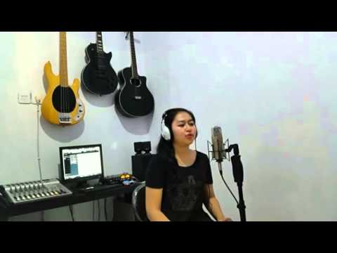 download lagu mp3 mp4 Ayah Seventeen Versi Wanita, download lagu Ayah Seventeen Versi Wanita gratis, unduh video klip Ayah Seventeen Versi Wanita