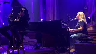Rickie Lee Jones - We Belong Together - Nalen, Stockholm, Aug 26, 2024