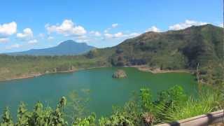 preview picture of video 'Tagaytay Taal Volcano Trek & Tour - Manila City Tour - WOW Philippines Travel Agency'