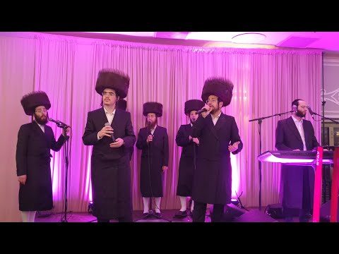 "לעשות רצונך" • עוזיאל דייטש, מנדי וייס, מקהלת ויז'ניץ, יענקי לנדא, במעמד קבלת פנים