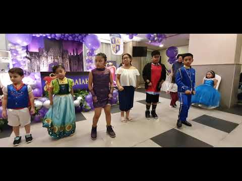 Azah's 7 Blessed Years - Dance Number by LolCM Kids