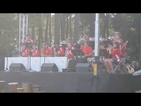 25 Or 6 To 4, Muscle Shoals High School's Trojan Drive Jazz Band