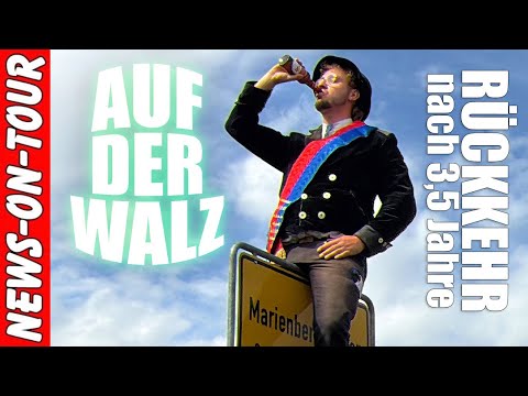 Auf der Walz - Max Fischer kehrt nach 3,5 Jahre zurück und klettert über das Ortsschild (Ritual)