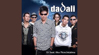 Download lagu Cinta Bersemi Kembali mp3
