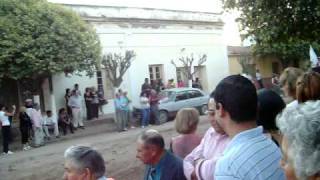 preview picture of video 'Desfilando Agrupaciones Gauchas'