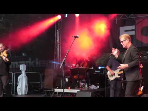Oysterband - A River Runs - Blacksheep Festival 11.7.2014 (bad sound)