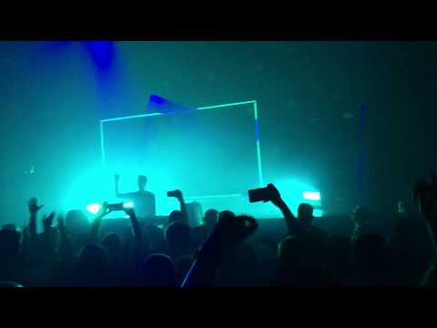 Menno de Jong - Menno Solo - On Tour at Melkweg, Amsterdam (20 Year Anniversary) - (17-01-2020) #04