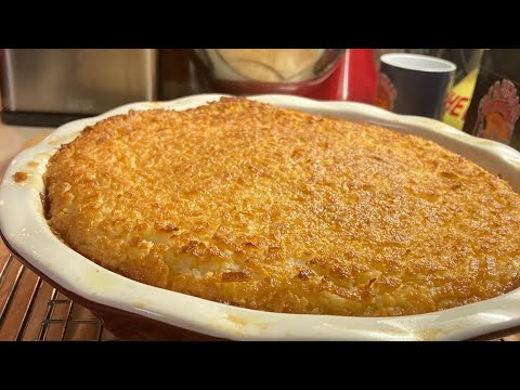 WHAT IS THE EASIEST PIE TO MAKE?/OLD SCHOOL POOR MANS COCONUT CUSTARD PIE/THE IMPOSSIBLE PIE 🥧
