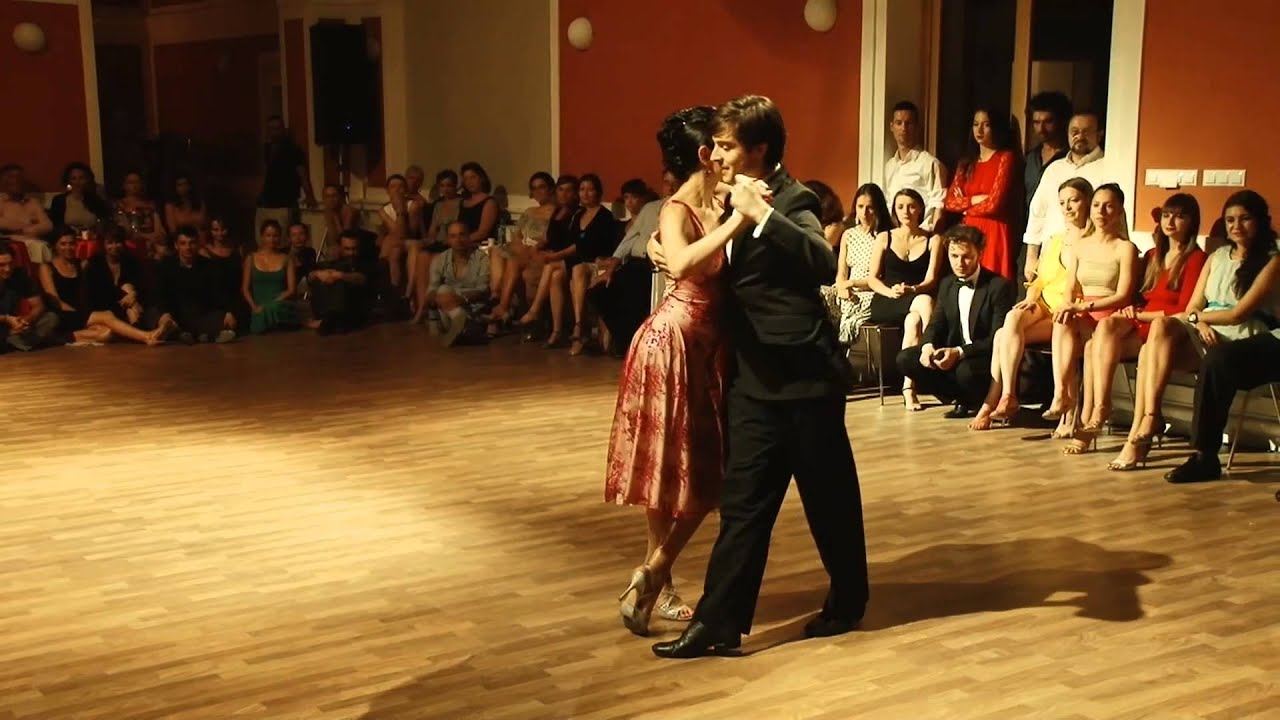 Dominic Bridge y Cecilia Piccinni - Tango Cazino 2014 - 1/4