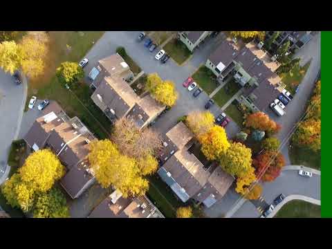 Montreal's Indian Summer: A Breathtaking Aerial View