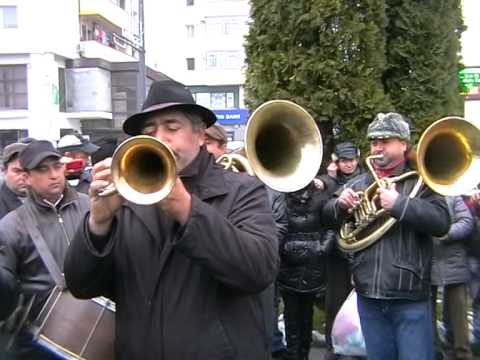 Fanfara lui Costel Sarambel de la Valea Mare - Colaj