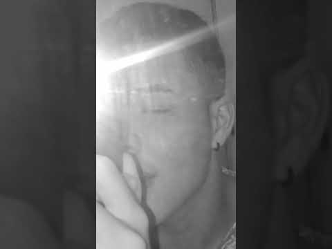 UM44K e Ferrugem - Falso Amor (CLIPE OFICIAL)