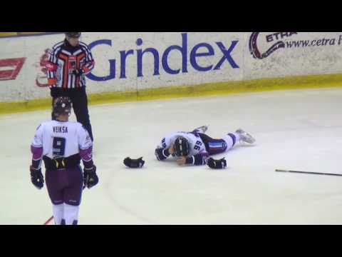 2017 04 12 Varan Ledus Veci play-off