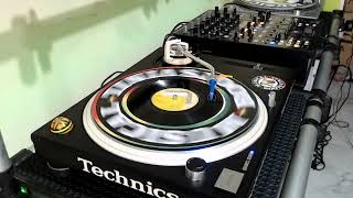 BUNNY MALONEY - JULIA