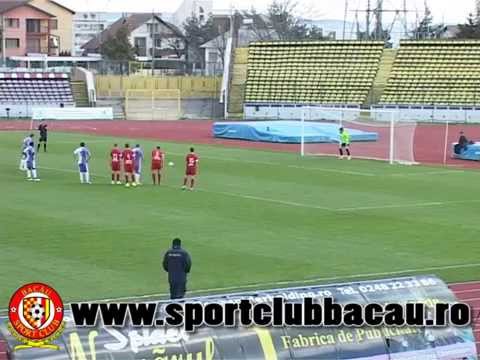 www.sportclubbacau.ro - Academica Arges - SC Bacau 2-0 ( penalty aparat de Razvan Petrariu)