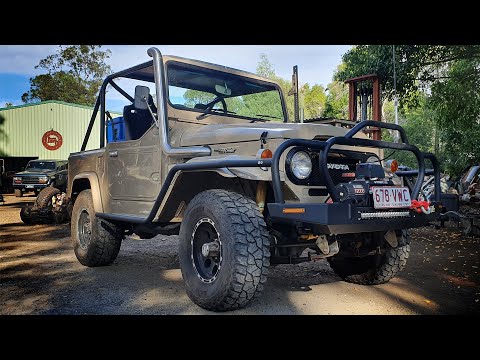 BJ40 1979 with a 13BT, 5 speed, power steer, double locked and of she goes