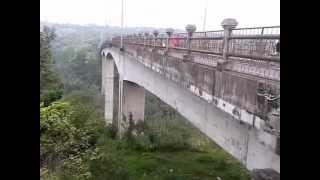 preview picture of video 'Jembatan Tukad bangkung( female pig river gate) -Plaga village-Badung-Bali'