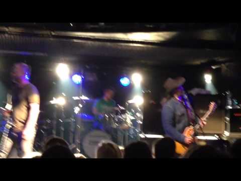 Lucie - Mít tě sám