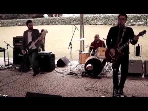 Menores Atos - Passional -- in Petrópolis