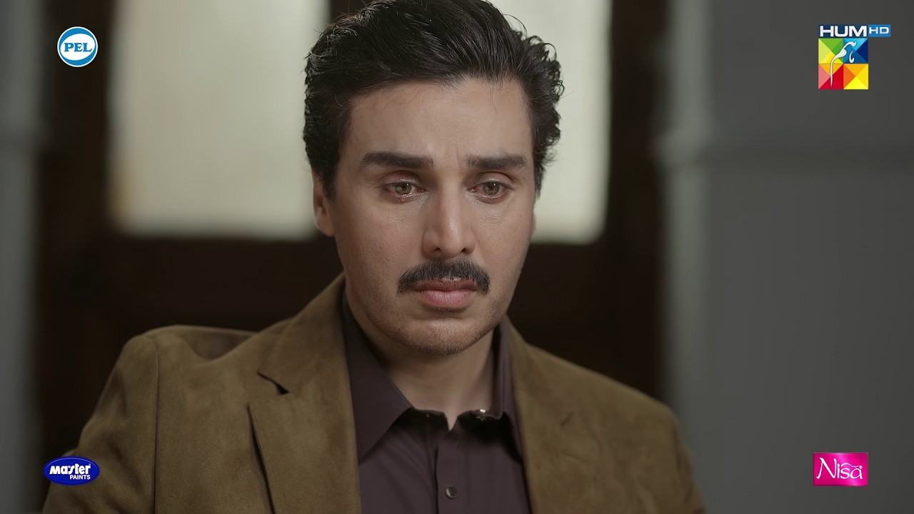 Beena Ne Apnay Hi Ghar Mein Daaka Kiyun Dala...! #aapkiizzat #urwahocane #AhsanKhan - HUM TV