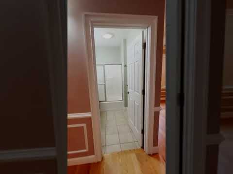 Stunning 3 bed 1 bath in Brighton on Turner St.