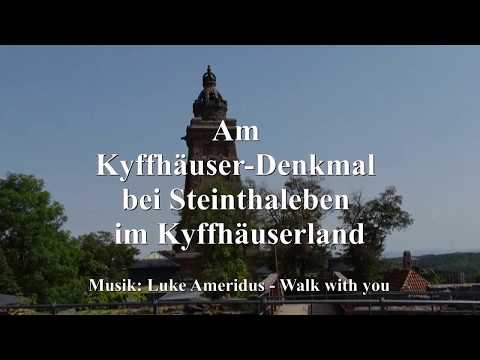 Am Kyffhäuser-Denkmal bei Steinthaleben im Kyffhäuserland