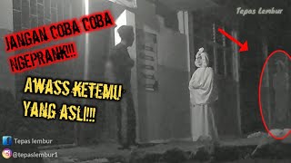 Download lagu #TRENDING10 Prank pocong ketemu pocong asli ||savage prank... (Tapi bohong)✌🏻😅#StayHome #withme mp3 Download lagu #TRENDING10 Prank pocong ketemu pocong asli ||savage prank... (Tapi bohong)✌🏻😅#StayHome #withme mp3