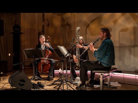 Wojciech Kilar - „The Ninth Gate - Opening Titles" (Dziewiąte Wrota) | Bastarda Trio