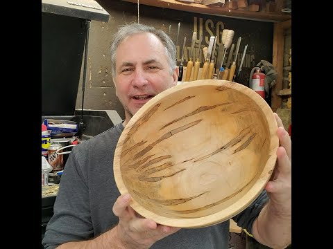 Turning An Ambrosia Maple Bowl with a 40/40 Bowl Gouge