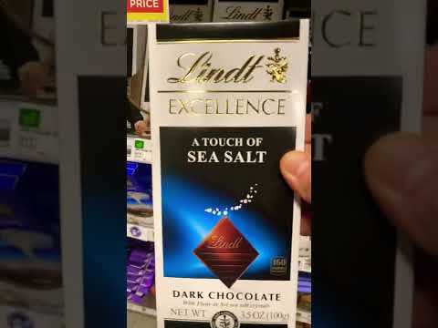 🍫ASMR SUPER SATISFYING SWEET LINDT CHOCOLATE #yum #lindt #satisfying #asmr #shorts #sweet #chocolate