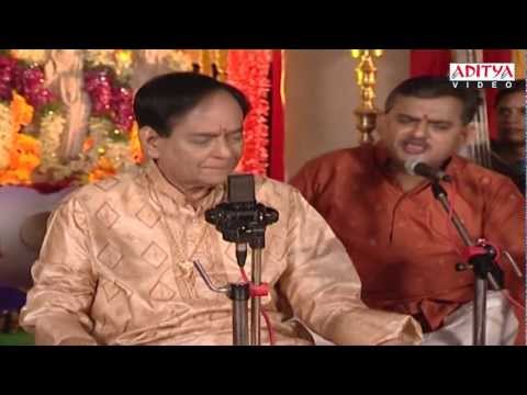 Endaro Mahanubhavulu - Sri Ragam - Adi Talam By: Padma Vibushan Dr.M Balamuralikrishna #bhaktisong