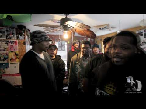 Betta Musiq vs Chuck Dezsile