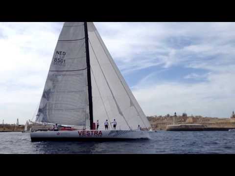 Rolex Middle Sea Race 2015. Start